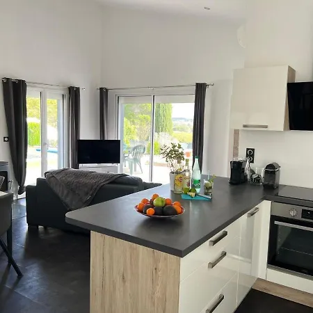 Modern With Pool Holiday home *