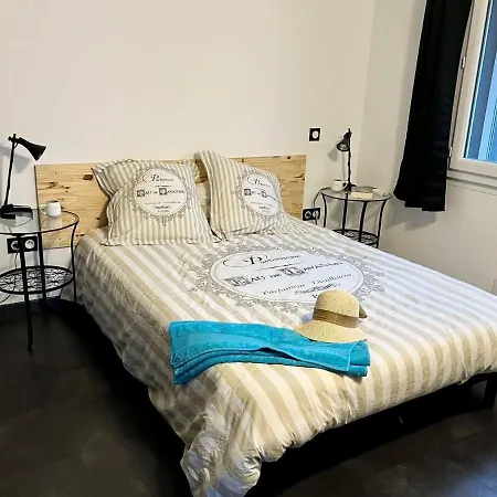 Modern Comfort In Minervois