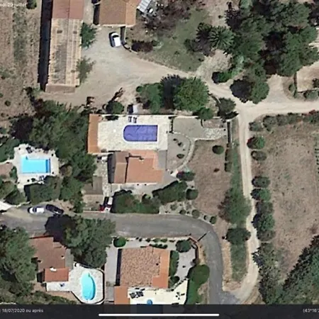 Modern Comfort In Minervois *