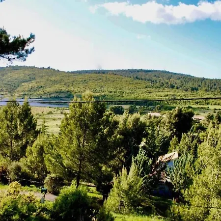 Modern Comfort In Minervois *