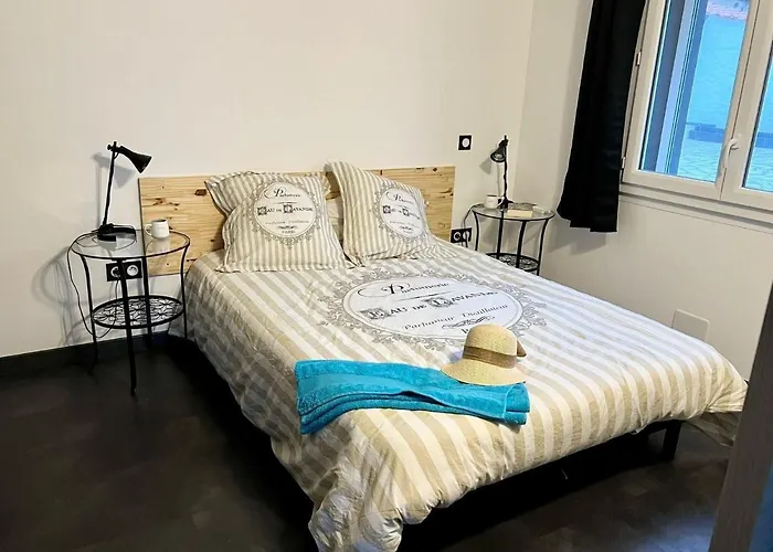 Modern Comfort In Minervois